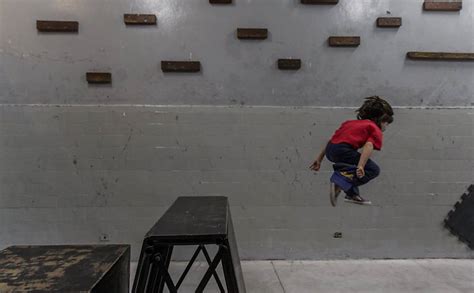 Parkour Infantil Folhinha Fotografia Folha De S Paulo