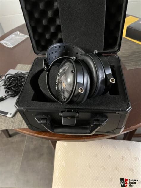 Audeze Lcd Xc Closed Back Photo Canuck Audio Mart