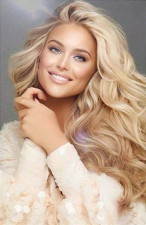 Pin By Renee Hoelscher On Models Beautiful Hair Blonde Beauty