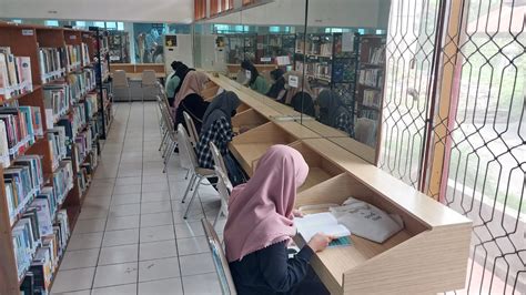 Selamat Hari Kunjung Perpustakaan September Ayo Kunjungi