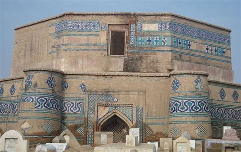 tomb  ghazi khan