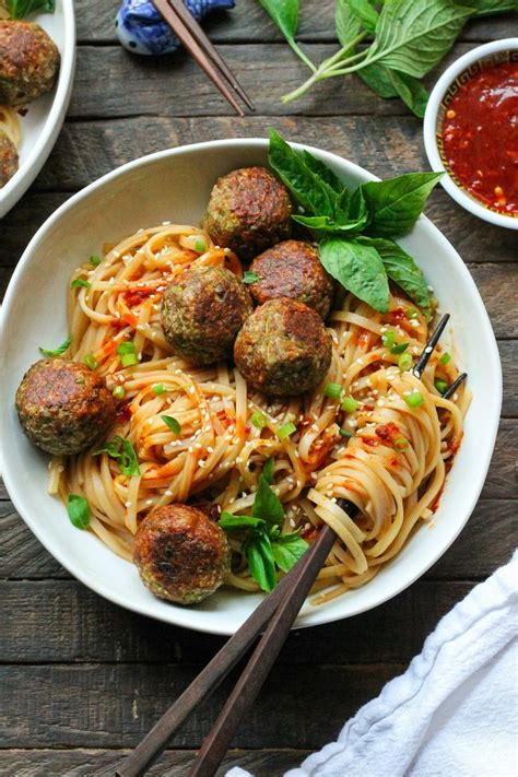 30 Minute Ginger Meatballs With Spicy Peanut Sesame Noodles Eat Figs