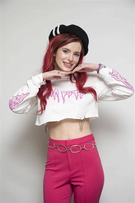 Bella Thorne Midnight Sun Press Conference In Los Angeles Hot Celebs Home