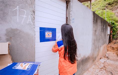 Casas São Interditadas Pela Defesa Civil Por Risco De Deslizamento No