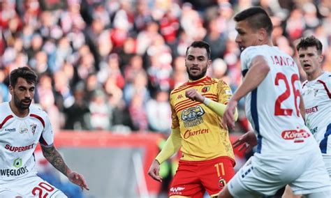 Olimpia Grudziądz 1 3 Jagiellonia Białystok skrót meczu Grad goli w