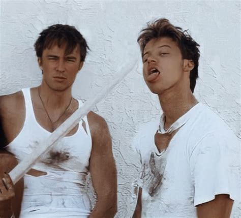 Drew And Rudy Jj Outer Banks Videos Hot Actors Cute Guy Pics