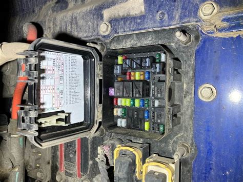 2017 Kenworth T680 Fuse Box For Sale Sioux Falls Sd 25546826