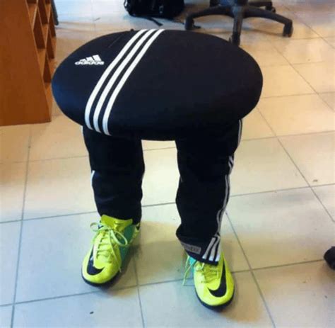 Slav Squat