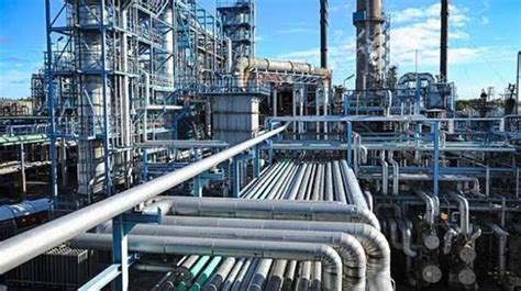 Port Harcourt Refinery Set To Commence Operations Receives 1 Million