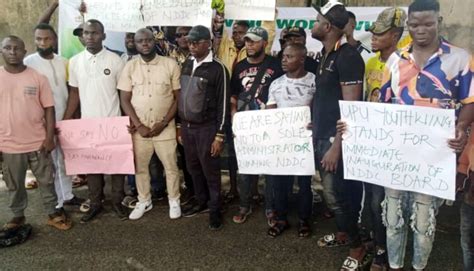 Urhobo Youths Protest Nddc Sole Administratorship Shut Down Warri