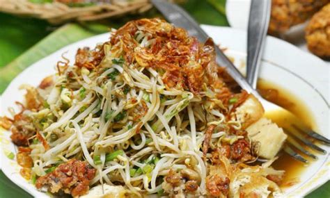 Resep Lontong Balap Surabaya yang Paling Enak