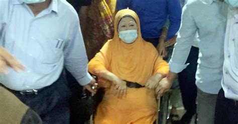 khaleda jizake aroo kichudin haspatale thakte hbe da jahid