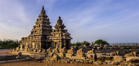 Explore The Magnificence of Dravidian Temple Architecture - Abirpothi