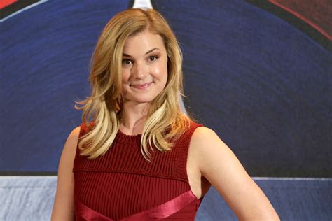 Emily VanCamp: Captain America Civil War UK Photocall -07 | GotCeleb