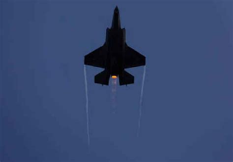 Israeli Air Force Attacks Syrian Capital Of Damascus Cosmos Chronicle