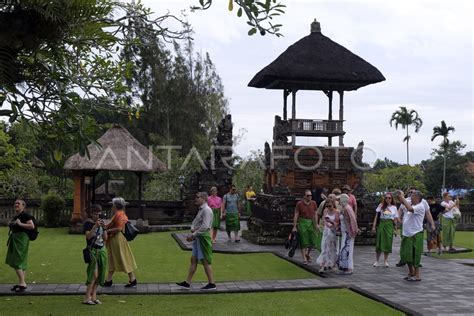 Jumlah Kunjungan Wisatawan Ke Bali Sepanjang Tahun Antara Foto