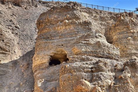 1 Ein Gedi Israel Tierra Santaes Una Ciudad Bíblica Y Ahora