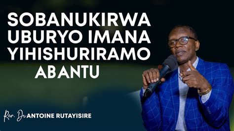 Dr Antoine Rutayisire Asobanuye Uburyo Imana Yihishuriramo Abantu