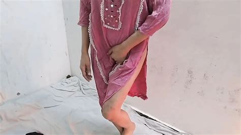 Mere Niche Se Pani Nikal Rha Hai Hardcore Porn Feat Sexyreena XHamster