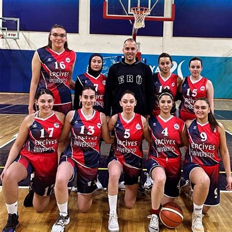 Niversitemiz Erkek Ve K Z Basketbol Tak Mlar N N B Y K Ba Ar S