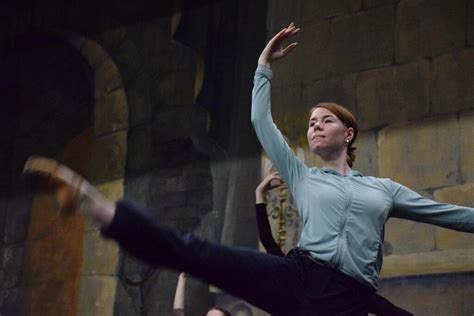 EN IMAGES Dans les coulisses dune répétition du Grand Ballet de Kiev