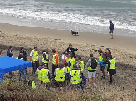 Intertek Beachclean Volunteer Event Blue Seas Protection