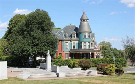 Casper Ranger House, Holyoke, Mass - Lost New England