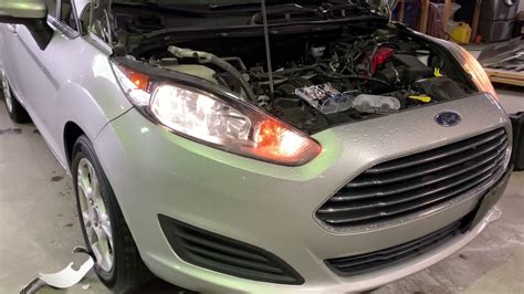 Ford Fiesta Head Light Bulb Replacement Youtube