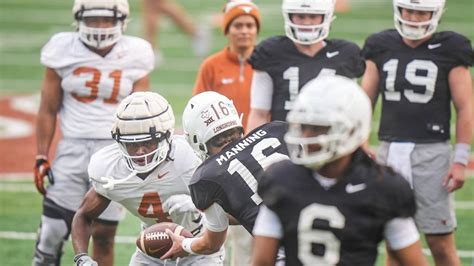 Five Longhorns to watch in Saturday’s spring game