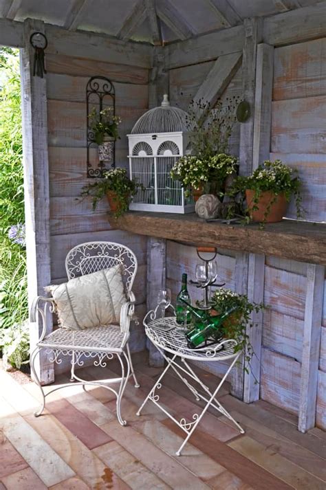 30 She Shed Decorating Ideas DECOOMO