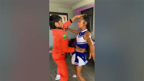 5 Hot Sexy Aniyah Cossey Bikini Pics