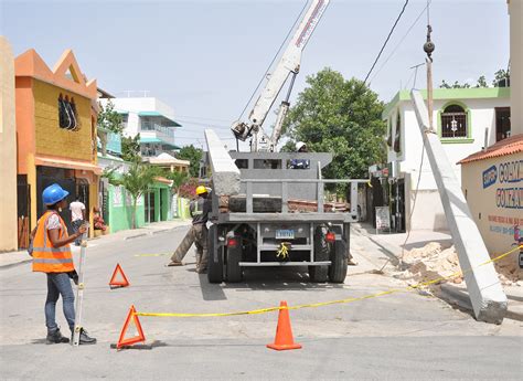 Edeeste Invierte Rd Millones En Diferentes Proyectos