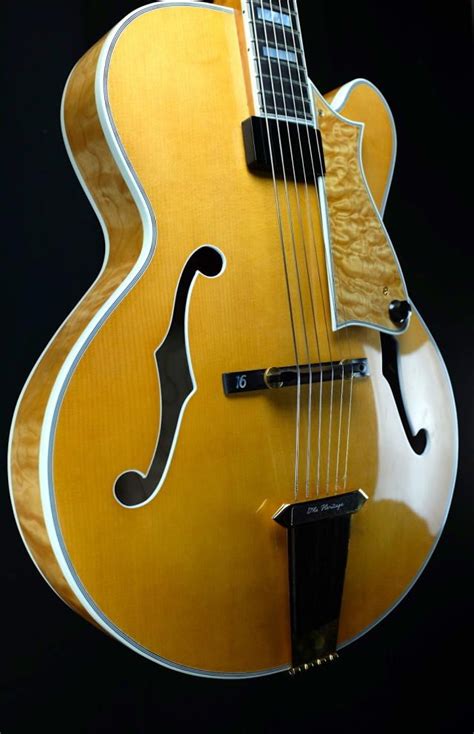 Heritage Sweet 16 Custom Archtop Guitar 1994 Natural Featuring Quilted