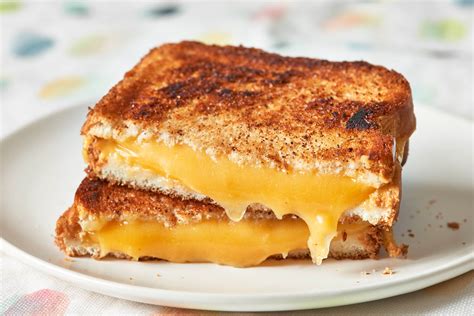 The Very Best Cheeses for Grilled Cheese | Kitchn