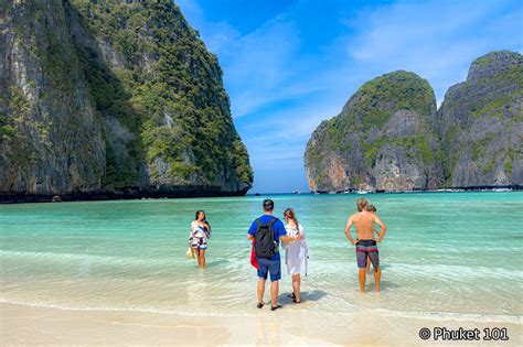 Tonsai Bay In Phi Phi Island PHUKET 101