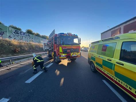 Un Accidente De Tráfico En La A 2 Deja Tres Personas Heridas Una De