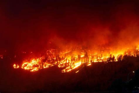 Emergenza Incendi Nel Mondo Dal Canada Alla Grecia E Alle Canarie