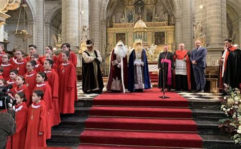 Fotos As Est Siendo La Cabalgata De Los Reyes Magos Por Las Calles