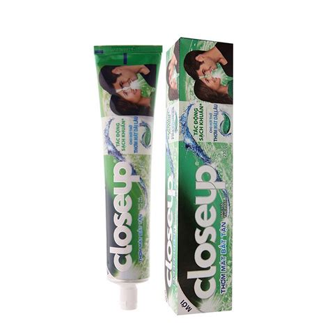 Kem Đánh Răng Thơm Mát Bạc Hà Close Up Menthol Burst