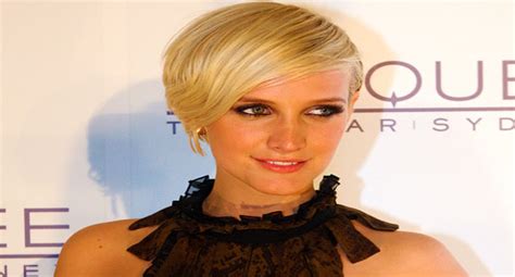 Ashlee Simpson Bio, Age, Husband, Boyfriend, Kids, Net Worth, Instagram