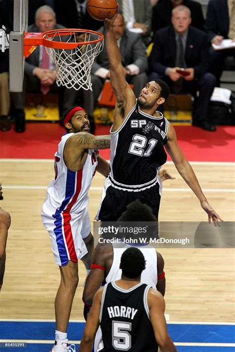 NBA Finals, San Antonio Spurs Tim Duncan in action, making dunk vs ...