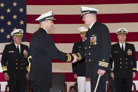 New Commander Takes Flight At Us Naval Test Pilot School Navair