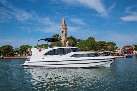 Houseboat Holidays Italia Base Di Casale Sul Sile Lughignano Lo