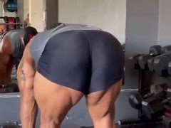 Bodybuilders Perfect Bubble Ass ThisVid