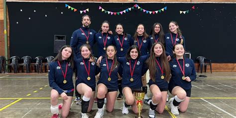 El V Leibol Nos Sigue Dando Alegr As Damas Germania Campeonas De Copa