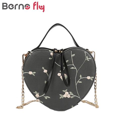 Berno Fly Fresh Embroidery Lace Flower Women Bag Sweet Love Heart Shape