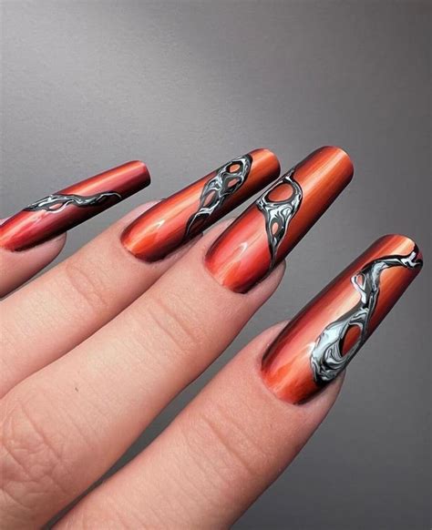 Épinglé par Aisha Setiadi sur nails Manucure Maquillage halloween