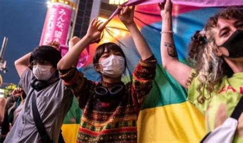 Tokyo Issues Same Sex Partnership Certificates Amid Marriage Equality