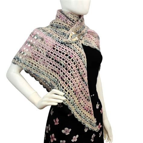 This Asymmetrical Triangle Shawl Crochet Pattern Is Both Elegant And