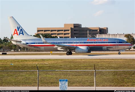 N840NN American Airlines Boeing 737 823 WL Photo By Nicolas C